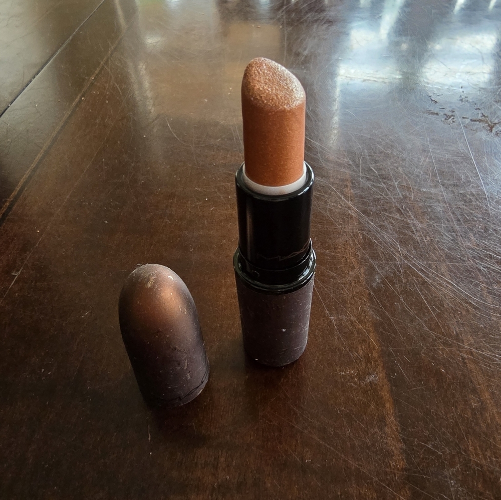 MAC Limited Edition Lipstick "sheer deduction" Discontinued